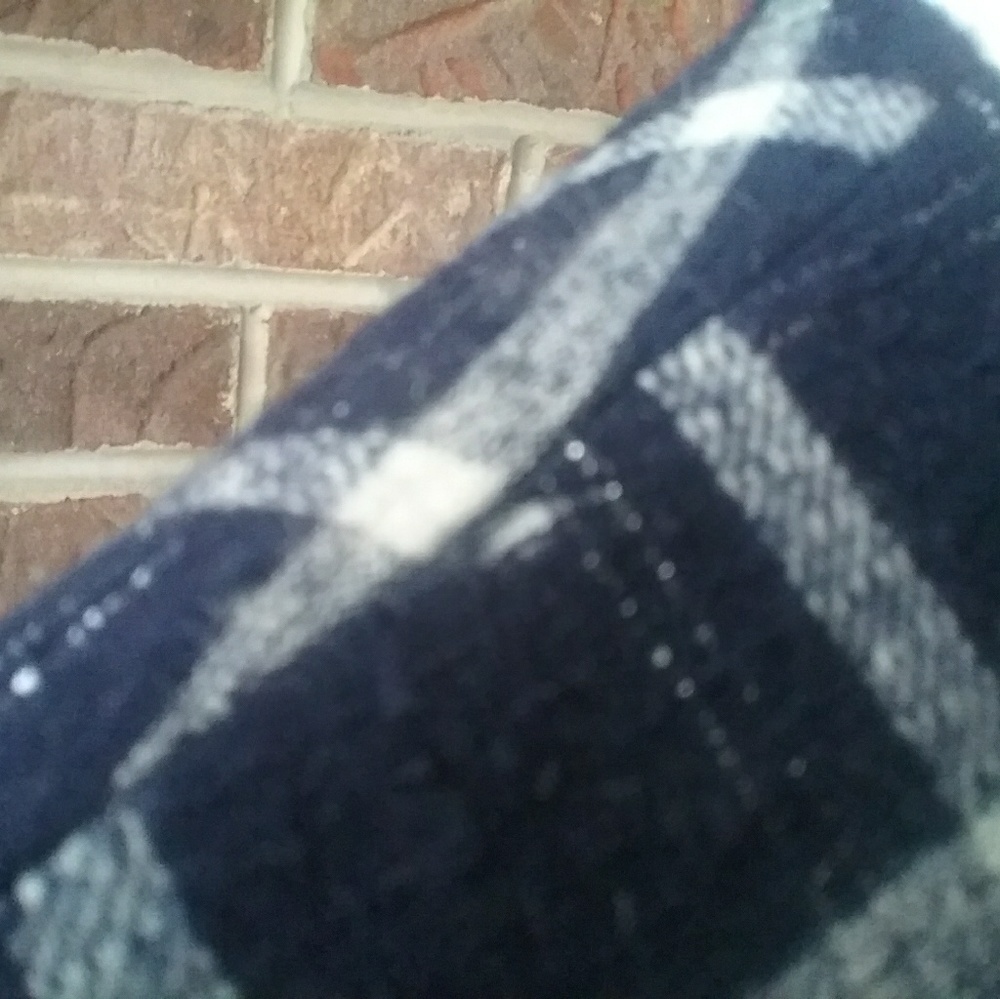 Pendleton Wool Navy and White Windowpane Check - image 3